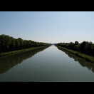 Blick über den Mittellandkanal auf die Porta Westfalica